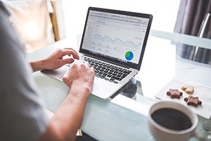 古いGoogleAnalyticsタグ使ってない？いつ計測できなくなってもおかしくないです